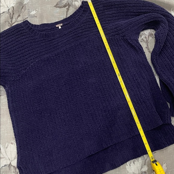 Free People Navy Ribbed Crewneck Sweater with puffy sleeves 100% Cotton sz small - Picture 16 of 16